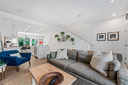 Photo 4 at 23 - 3596 Salal Drive, Roche Point, North Vancouver