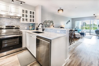 Photo 1 at 305 - 155 E 3rd Street, Lower Lonsdale, North Vancouver