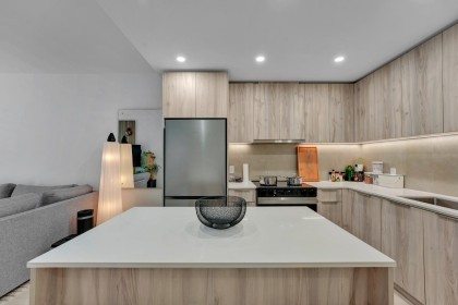 Photo 3 at 211 - 3596 Malsum Drive, Roche Point, North Vancouver