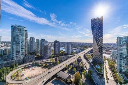 Photo 7 at 503 - 1480 Howe Street, Yaletown, Vancouver West