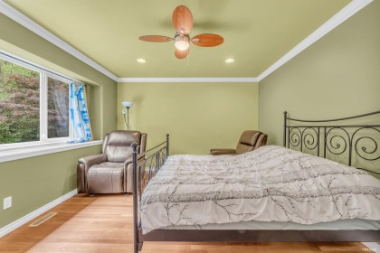 Photo 17 at 4317 Cliffmont Road, Deep Cove, North Vancouver