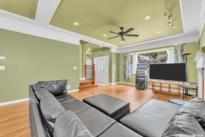 Photo 3 at 4317 Cliffmont Road, Deep Cove, North Vancouver