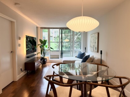 Photo 1 at 407 - 1088 Richards Street, Yaletown, Vancouver West