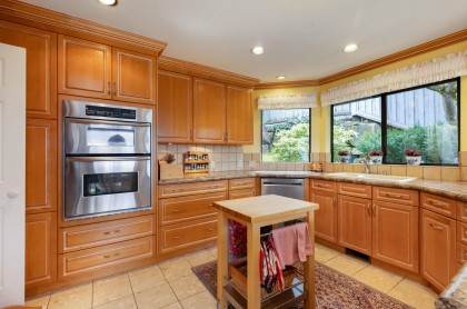 Photo 4 at 5180 Meadfeild Road, Upper Caulfeild, West Vancouver