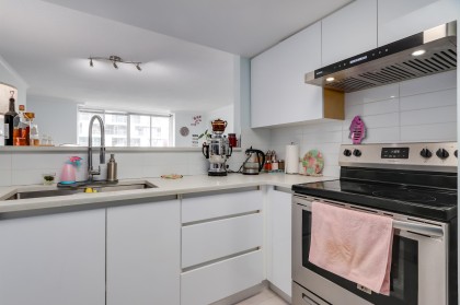 Photo 17 at 1401 - 1500 Howe Street, Yaletown, Vancouver West