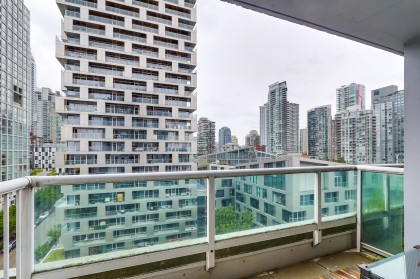 Photo 10 at 1401 - 1500 Howe Street, Yaletown, Vancouver West
