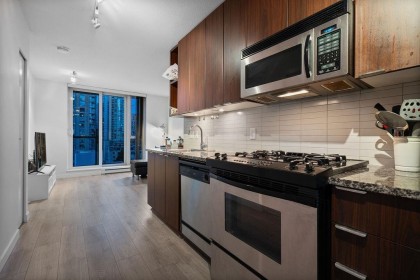 Photo 6 at 1103 - 1010 Richards Street, Yaletown, Vancouver West