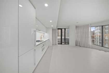 Photo 3 at 702 - 1033 Nelson Street, West End VW, Vancouver West