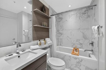 Photo 13 at 306 - 1628 W 4th Avenue, False Creek, Vancouver West