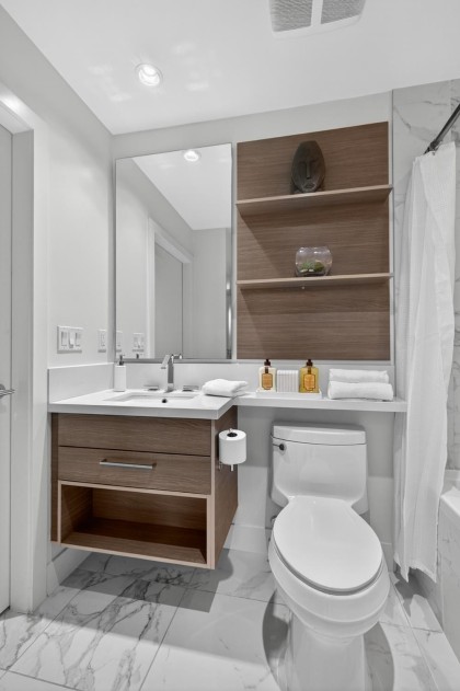 Photo 14 at 306 - 1628 W 4th Avenue, False Creek, Vancouver West