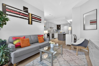 Photo 4 at 306 - 1628 W 4th Avenue, False Creek, Vancouver West
