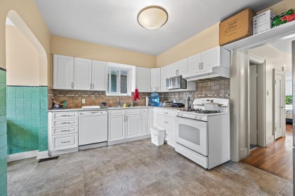 Photo 3 at 3579 W 18th Avenue, Dunbar, Vancouver West