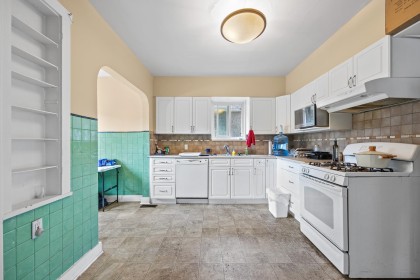 Photo 4 at 3579 W 18th Avenue, Dunbar, Vancouver West