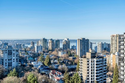 Photo 5 at 1306 - 1408 Robson Street, West End VW, Vancouver West