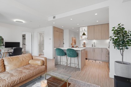 Photo 3 at 311 - 707 E 3rd Street, Queensbury, North Vancouver