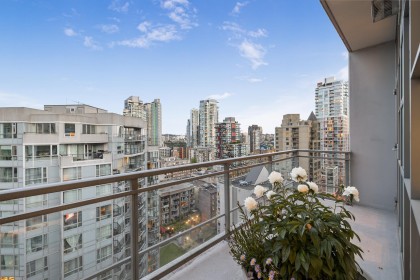 Photo 30 at 1503 - 1205 Howe Street, Downtown VW, Vancouver West