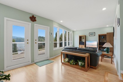 Photo 15 at 2341 Caledonia Avenue, Deep Cove, North Vancouver