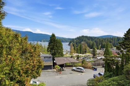 Photo 35 at 2341 Caledonia Avenue, Deep Cove, North Vancouver