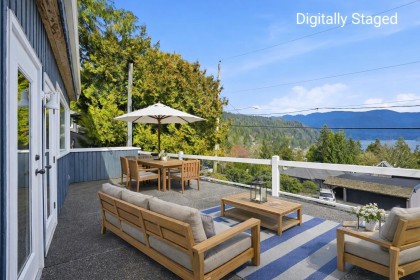 Photo 4 at 2341 Caledonia Avenue, Deep Cove, North Vancouver