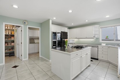 Photo 8 at 2341 Caledonia Avenue, Deep Cove, North Vancouver