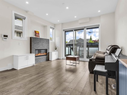 Photo 3 at 409 W Keith Road, Lower Lonsdale, North Vancouver