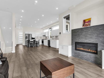 Photo 4 at 409 W Keith Road, Lower Lonsdale, North Vancouver
