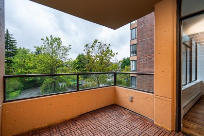 Photo 32 at 309 - 2101 Mcmullen Avenue, Quilchena, Vancouver West