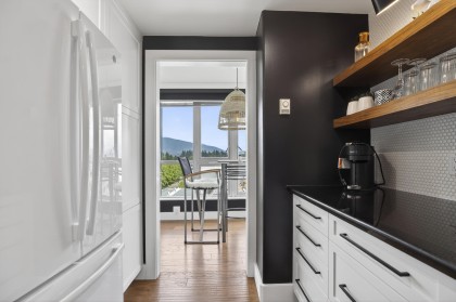 Photo 15 at 608 - 560 Cardero Street, Coal Harbour, Vancouver West
