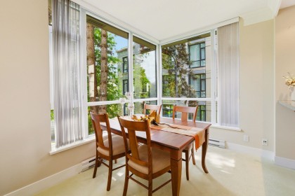 Photo 11 at 305 - 4759 Valley Drive, Quilchena, Vancouver West