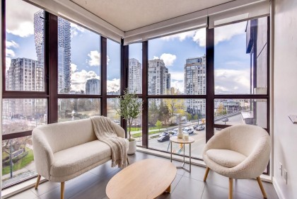 Photo 1 at 601 - 1003 Pacific Street, West End VW, Vancouver West