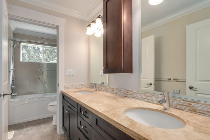 Photo 23 at 352 St. James Crescent, British Properties, West Vancouver