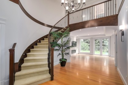Photo 2 at 352 St. James Crescent, British Properties, West Vancouver