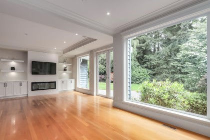 Photo 13 at 352 St. James Crescent, British Properties, West Vancouver