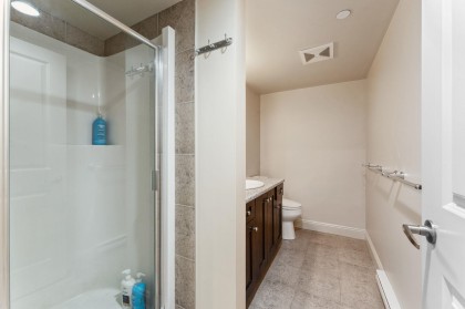 Photo 33 at 352 St. James Crescent, British Properties, West Vancouver