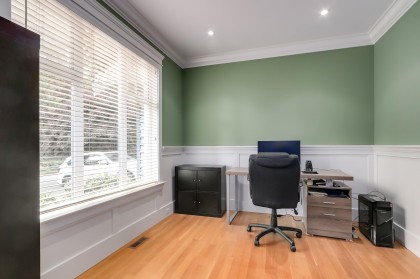 Photo 15 at 352 St. James Crescent, British Properties, West Vancouver