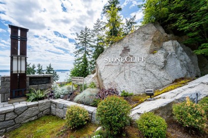 Photo 31 at 502 - 3335 Cypress Place, Cypress Park Estates, West Vancouver
