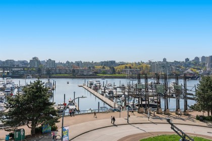 Photo 9 at 501 - 1199 Marinaside Crescent, Yaletown, Vancouver West