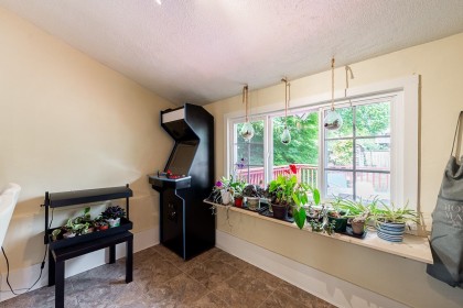 Photo 16 at 264 W Queens Road, Upper Lonsdale, North Vancouver