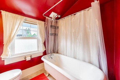 Photo 24 at 264 W Queens Road, Upper Lonsdale, North Vancouver