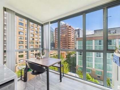 Photo 13 at 708 - 1188 Howe Street, Downtown VW, Vancouver West
