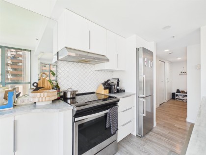 Photo 12 at 708 - 1188 Howe Street, Downtown VW, Vancouver West