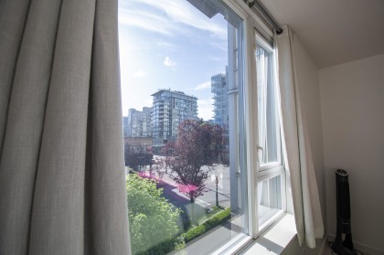 Photo 15 at 204 - 2483 Spruce Street, Fairview VW, Vancouver West