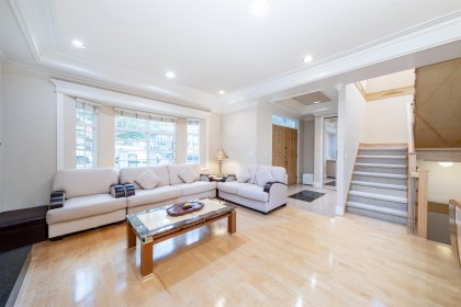 Photo 3 at 260 W 63rd Avenue, Marpole, Vancouver West