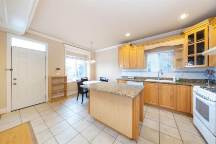 Photo 11 at 260 W 63rd Avenue, Marpole, Vancouver West
