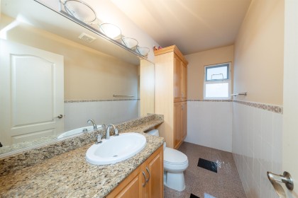 Photo 8 at 260 W 63rd Avenue, Marpole, Vancouver West