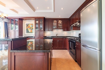 Photo 10 at 502 - 2409 W 43rd Avenue, Kerrisdale, Vancouver West