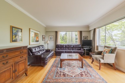 Photo 4 at 502 - 2409 W 43rd Avenue, Kerrisdale, Vancouver West