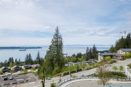Photo 34 at 302 - 2958 Burfield Place, Cypress Park Estates, West Vancouver