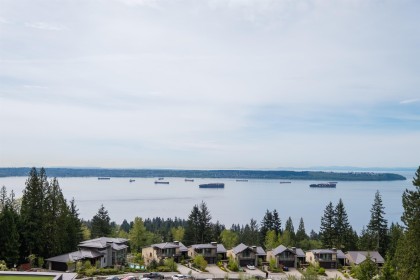 Photo 33 at 302 - 2958 Burfield Place, Cypress Park Estates, West Vancouver