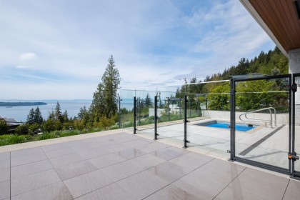Photo 39 at 302 - 2958 Burfield Place, Cypress Park Estates, West Vancouver